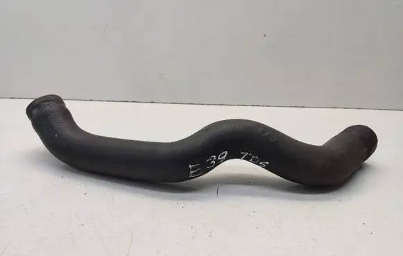 BMW 5 E39 Engine coolant pipe/hose