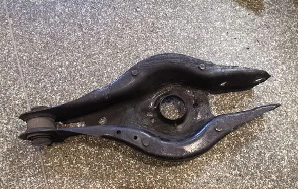 BMW 4 F36 Gran coupe Coil spring/strut mount 