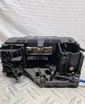 Volkswagen Caddy Climate control unit