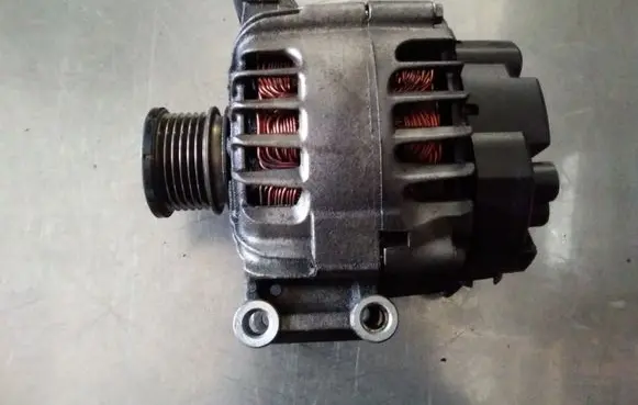 Mini One - Cooper Coupe R56 Generator/alternator V75765138001 2605106A TG12C059