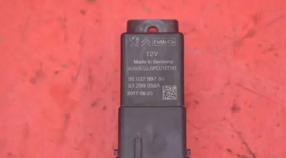 Ford S-MAX Glow plug 9803299780