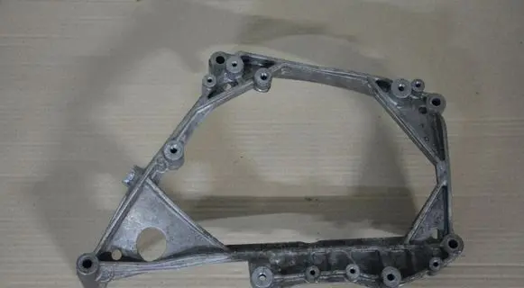 Volkswagen Transporter - Caravelle T6 Engine mounting bracket 04L145160A