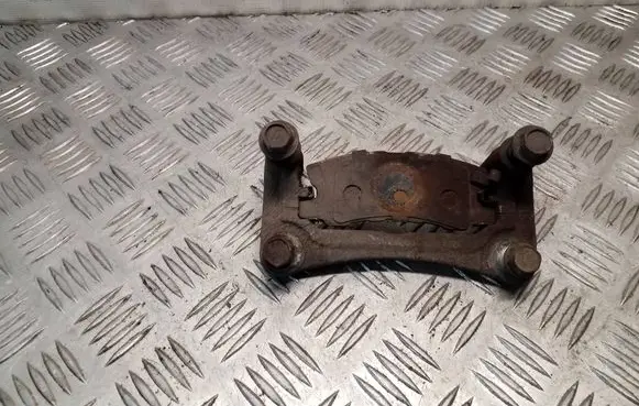 Jeep Patriot Brake caliper pad carrier rear 