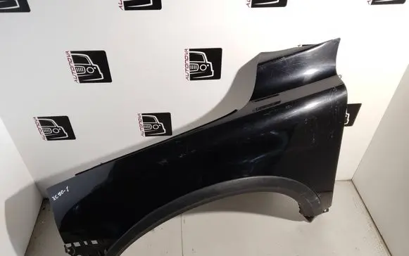 Volvo XC90 Fender