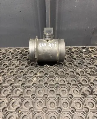 BMW 7 E65 E66 Mass air flow meter 0280218077 7501554