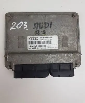 Audi A3 S3 8L Engine control unit/module 06A906033J 5WP4003804