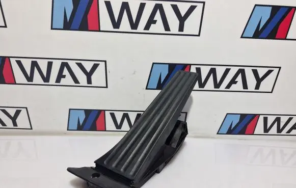 BMW 5 E60 E61 Accelerator throttle pedal