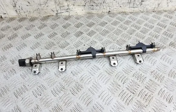 Fuel main line pipe