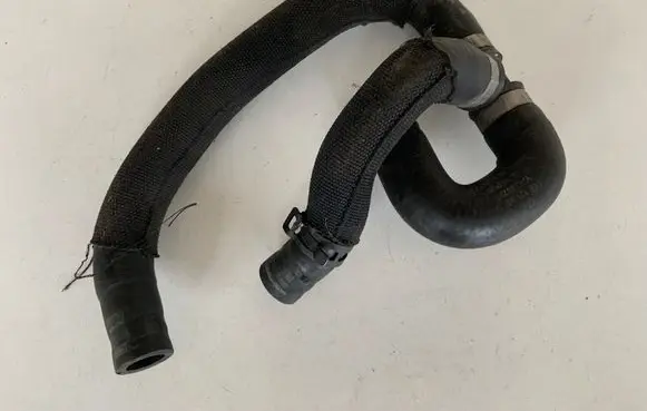 Audi A6 S6 C7 4G Engine coolant pipe/hose 06E121030B