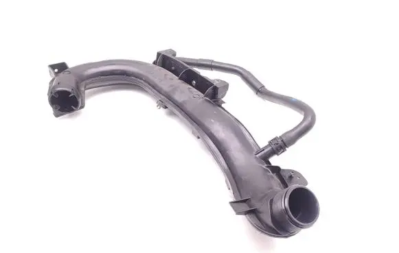 Ford Focus Air intake hose/pipe AV61-9C623-B