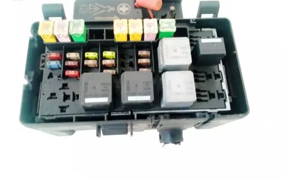 Ford Transit Fuse box set 6c1t14a067ab ku67r
