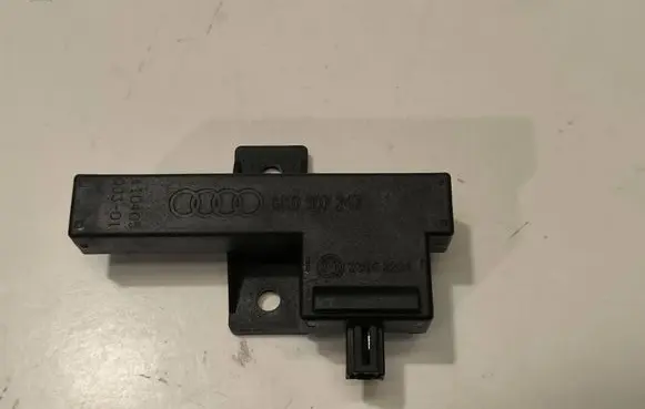 Audi A7 S7 4G Keyless (KESSY) go control unit/module 8K0907247 33542221