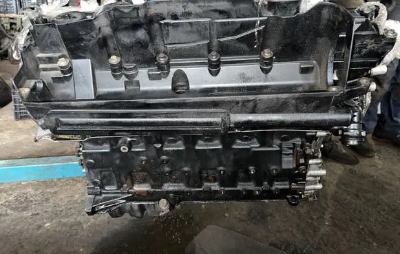 BMW 5 E39 Engine 2246643 7783022 31419481