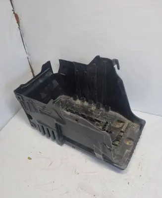 Volvo V70 Battery tray 31294078