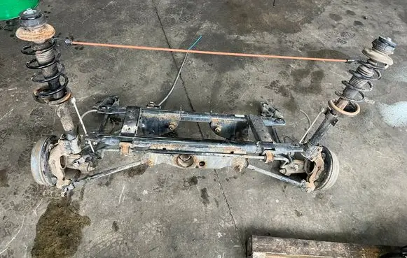 Dacia Duster Rear beam 