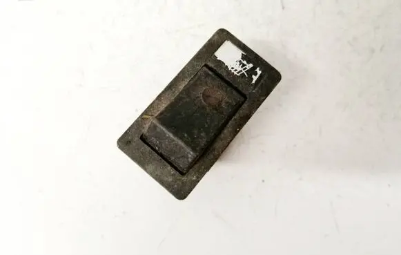 Volvo 940 Seat heating switch 1363394