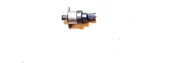 BMW 5 E60 E61 Fuel pressure sensor 0928400