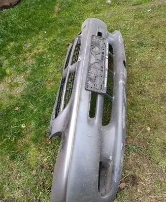 Chrysler Grand Voyager III Front bumper