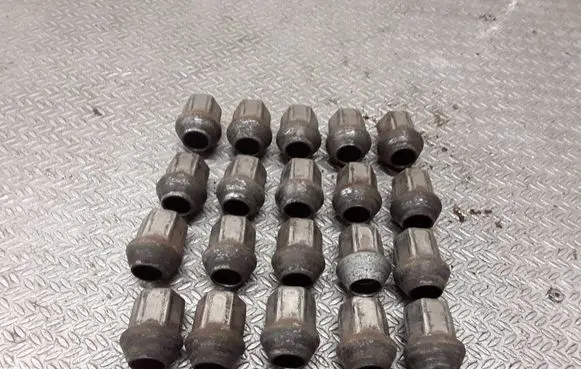 Ford S-MAX Nuts/bolts