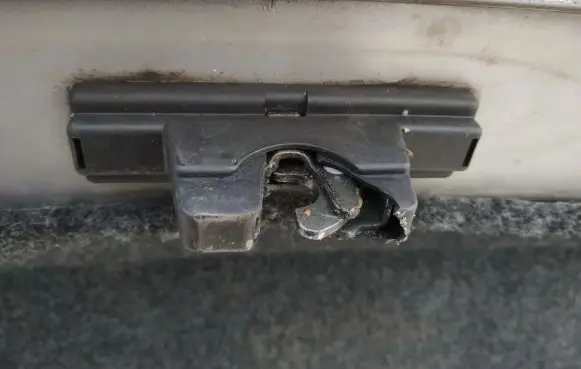 Alfa Romeo 166 Tailgate/trunk/boot lock/catch/latch pilkas