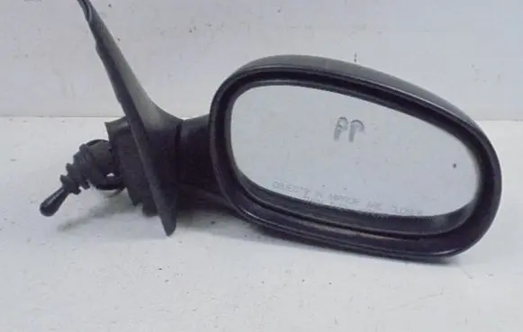 Chevrolet Lanos Manual wing mirror 010113