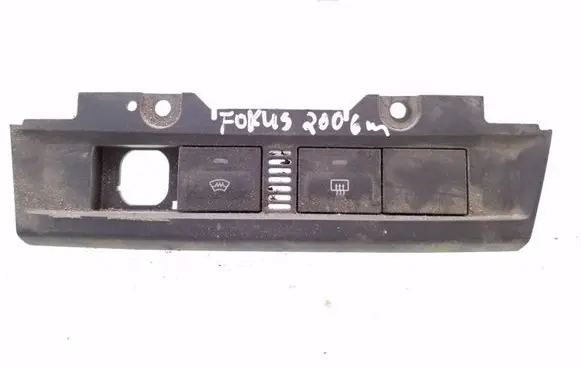 Ford Focus Windscreen/window heater switch 4M5113D734BC
