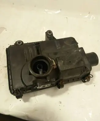 Toyota Prius (XW20) Air filter box 21140 1001406970