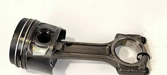 Renault Megane IV Piston with connecting rod 7657H