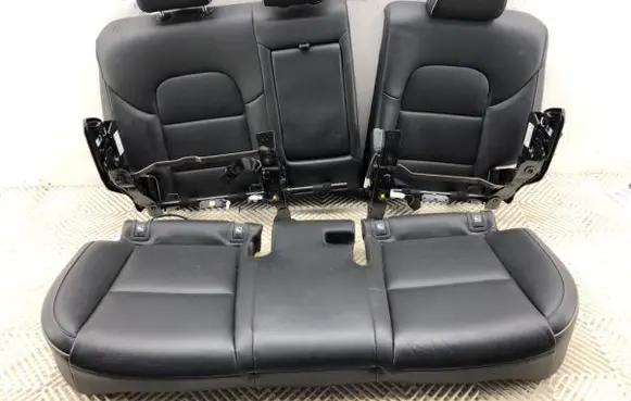 KIA Sportage Second row seats 