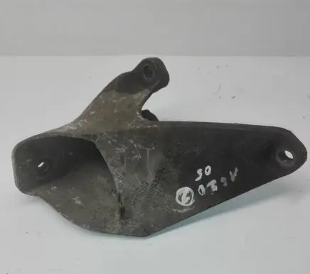 Audi A6 S6 C6 4F Engine mounting bracket 4F0199307N