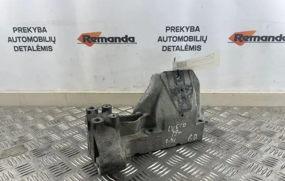 Iveco Daily 6th gen Engine mounting bracket 504386159