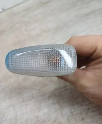 Mercedes-Benz Vaneo W414 Front fender indicator light 183575B 08221810