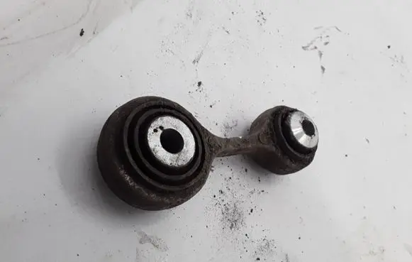 Rear anti-roll bar/stabilizer link