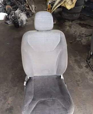 Renault Trafic II (X83) Front driver seat 
