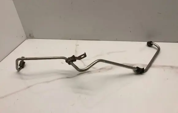 Volkswagen PASSAT B6 Fuel line/pipe/hose