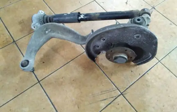 Audi A5 8T 8F Rear wheel hub spindle/knuckle 