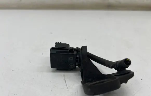 Mercedes-Benz GLA W156 X156 Air quality sensor A0009055800