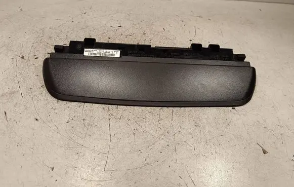 BMW 4 F32 F33 Third/center stoplight 90025672