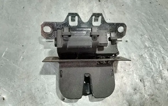 Opel Insignia A Tailgate lock latch 13276273