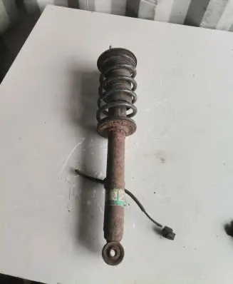 Lexus IS 220D-250-350 Front shock absorber/damper 485105860