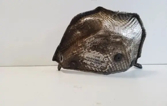 Skoda Superb B8 (3V) Exhaust heat shield 5Q0521441B