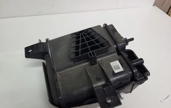 Hyundai Kona I Active carbon filter fuel vapour canister 