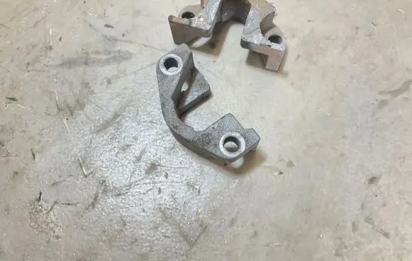 BMW 7 E65 E66 Fuel Injector clamp holder