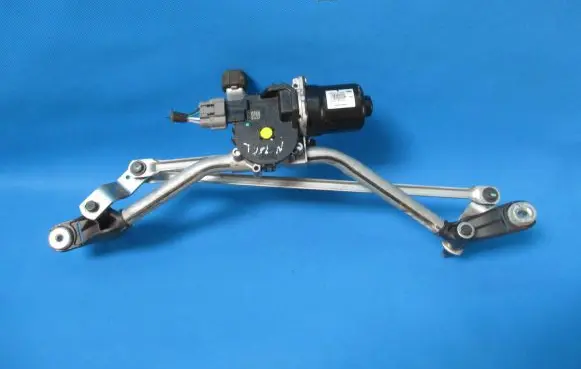 Volkswagen Golf Plus Front wiper linkage 288008343R