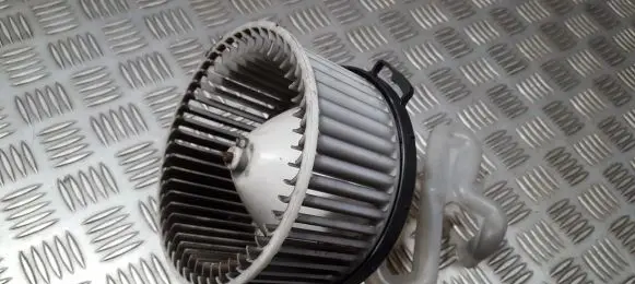 Mazda 3 I Heater fan/blower 8940000260 894000-0260
