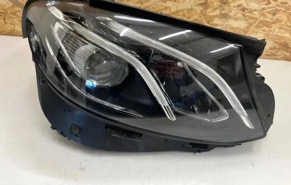 Mercedes-Benz E W238 Headlight/headlamp A2139064204 1LX2016