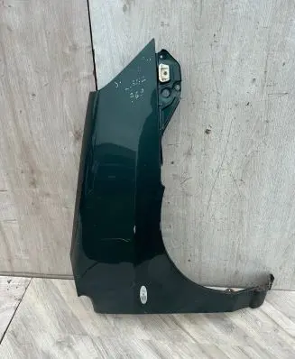 Suzuki Liana Fender