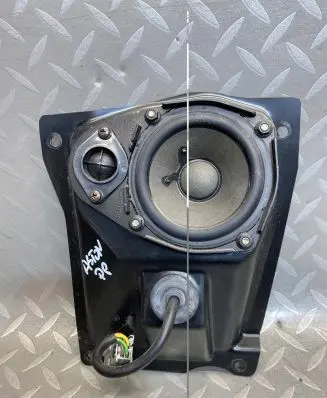 Aston Martin DB9 Front door speaker 4G43-18808-AA