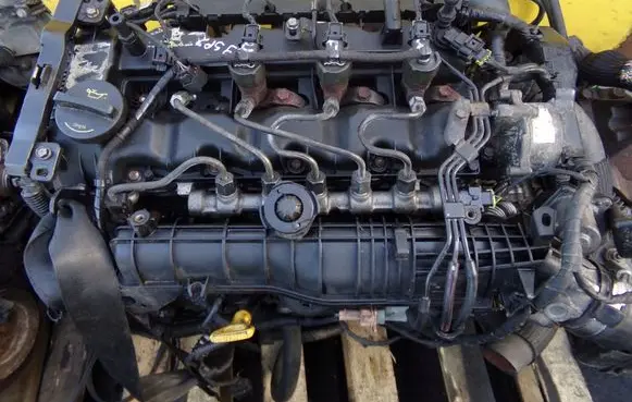 Hyundai i40 Engine D4FD