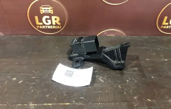 Volvo V60 Glow plug pre-heat relay 51299049 31331831